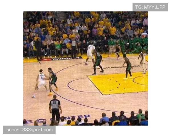 NBA 篮球比赛中身体接触容忍度的评判标准与裁判尺度解读